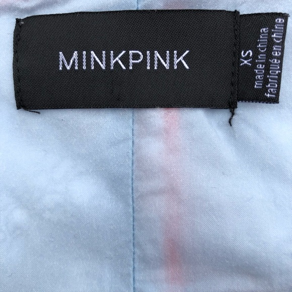 ☀️☀️☀️ 4/$20 MinkPink Queen’s Garden bustier! - Picture 8 of 8